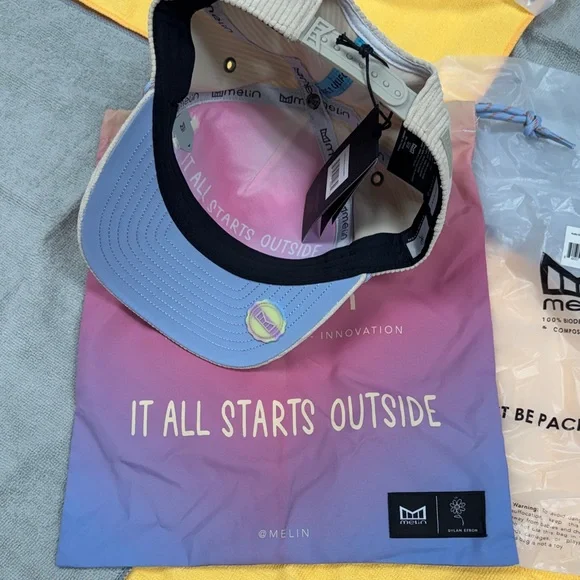 Melin Classic “Dylan Efron” Cream Corduroy Hat with Cinch Bag - Picture 8 of 15